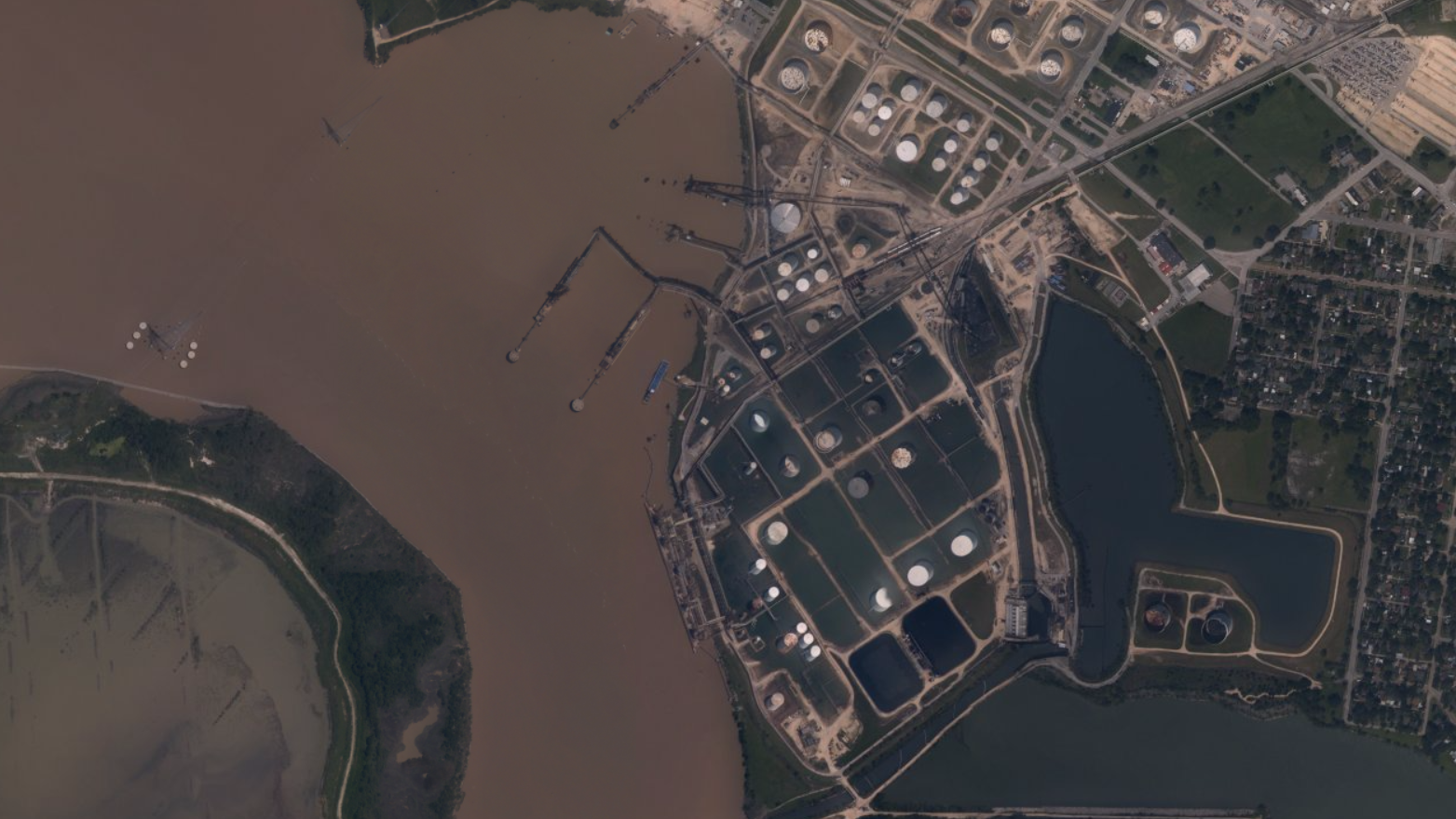 Photos Floods Hit Houston's Shipping Industry